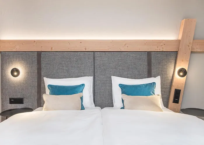 アンジェリーナ　 *