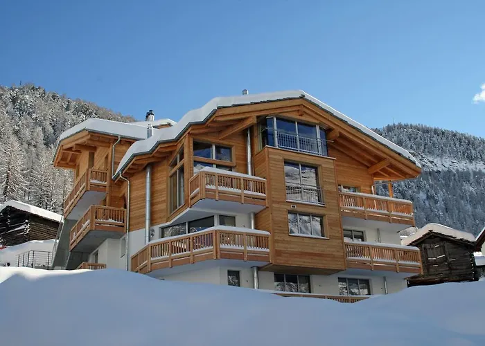 アンジェリーナ　 *